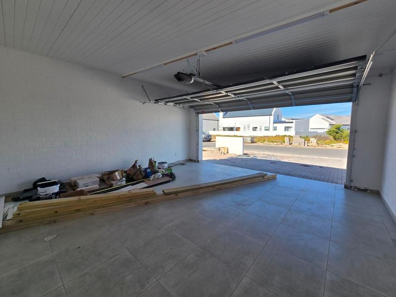 3 Bedroom Property for Sale in Britannia Bay Western Cape